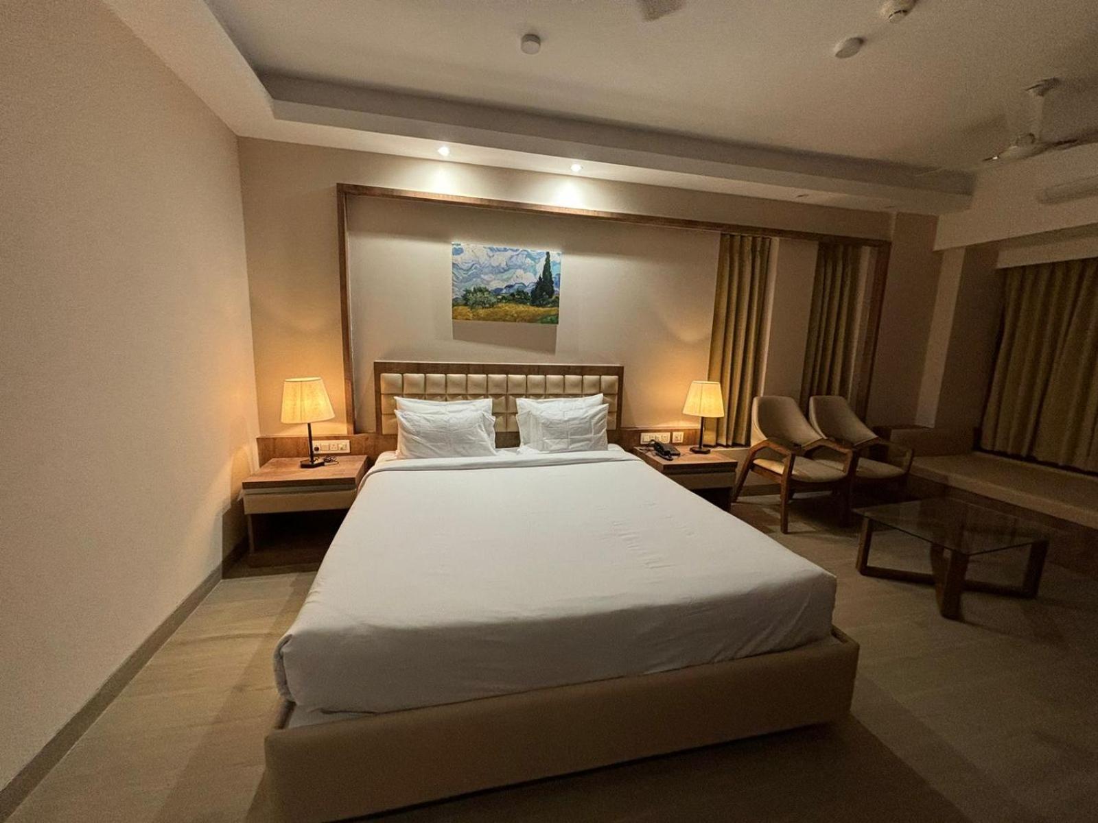 The Pearl Club Resort Shānti Niketan Εξωτερικό φωτογραφία