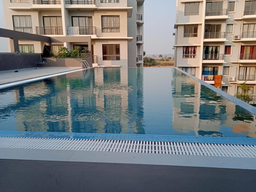 The Pearl Club Resort Shānti Niketan Εξωτερικό φωτογραφία