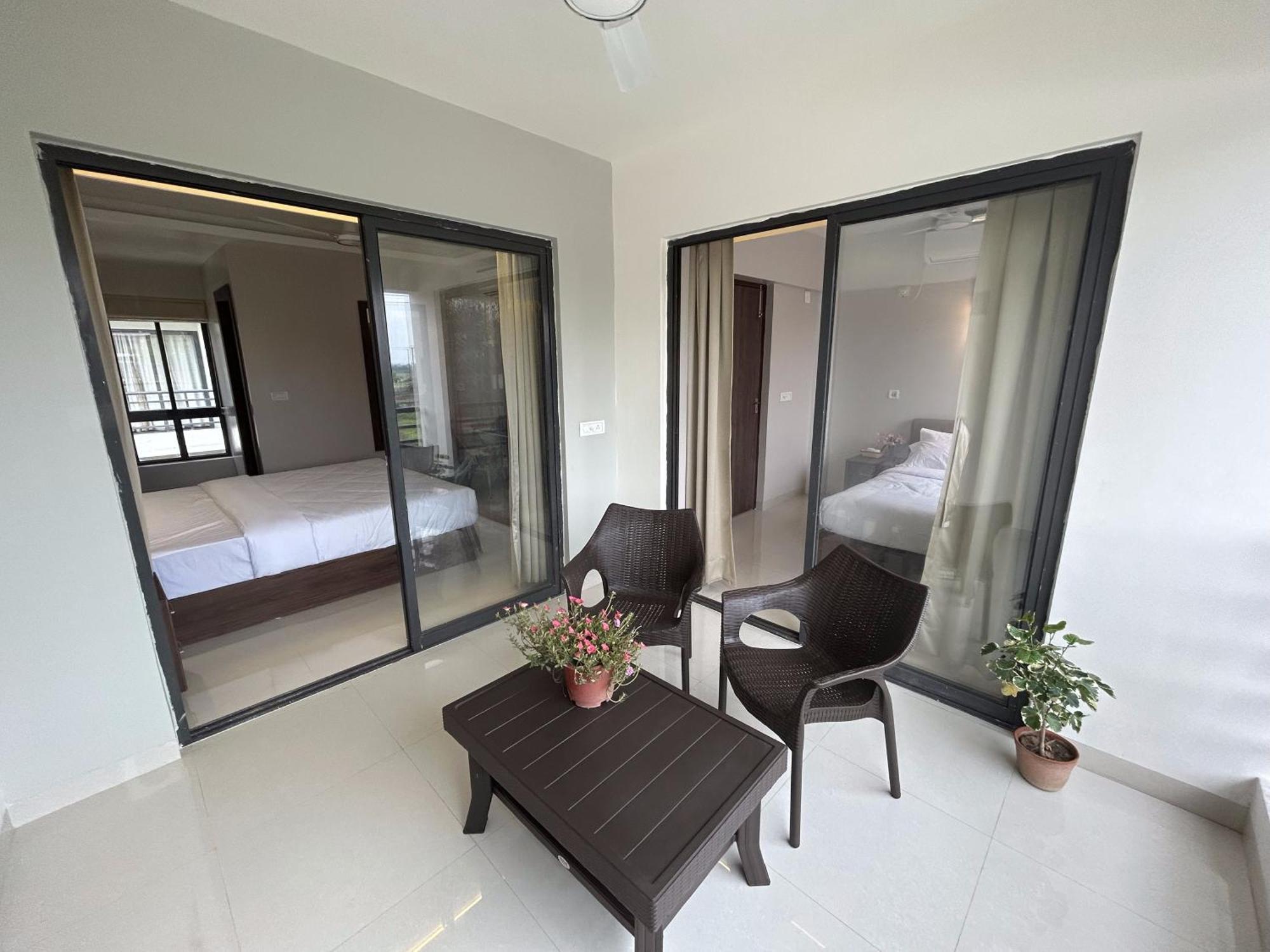 The Pearl Club Resort Shānti Niketan Εξωτερικό φωτογραφία