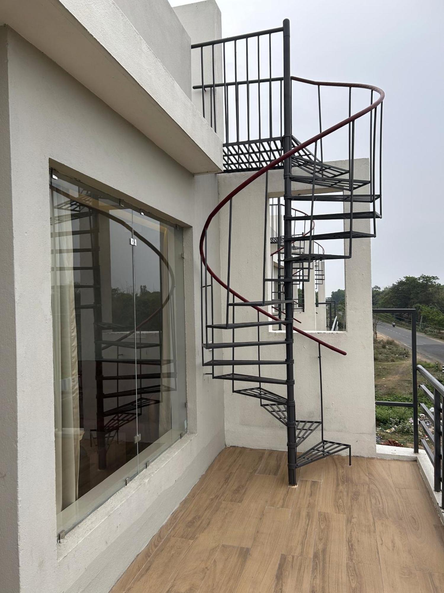 The Pearl Club Resort Shānti Niketan Εξωτερικό φωτογραφία
