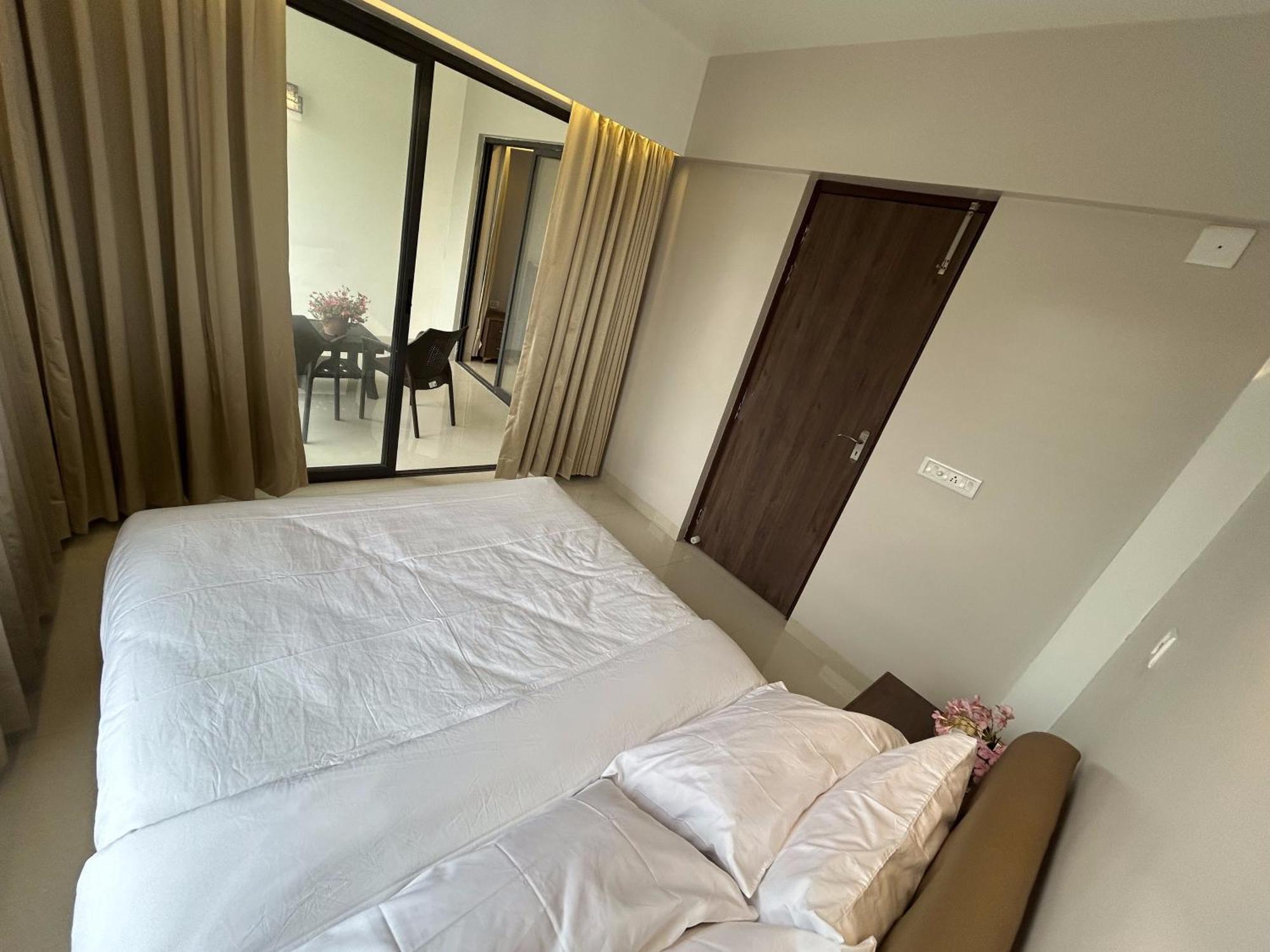 The Pearl Club Resort Shānti Niketan Εξωτερικό φωτογραφία