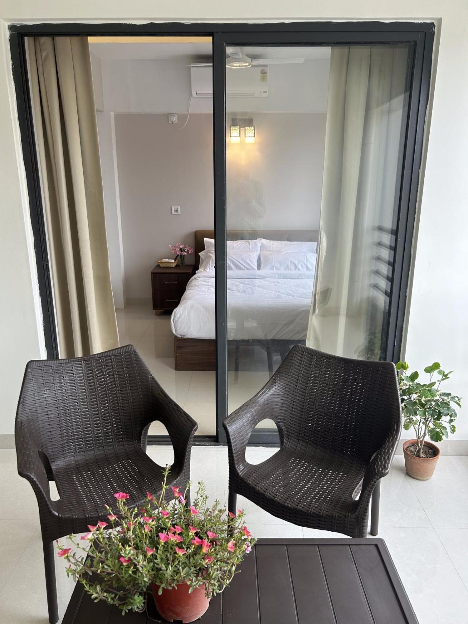 The Pearl Club Resort Shānti Niketan Εξωτερικό φωτογραφία